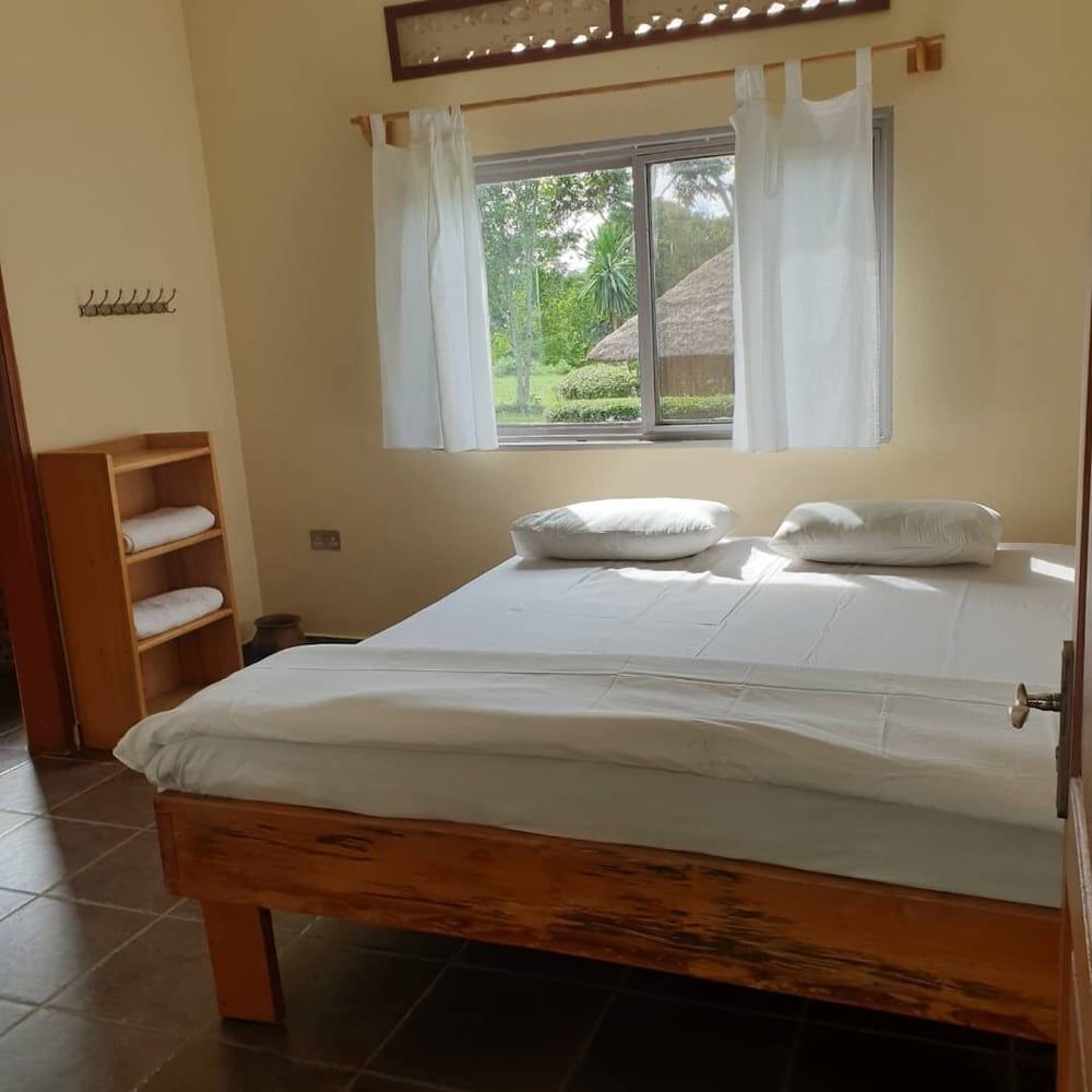 Bushbaby Lodge 2