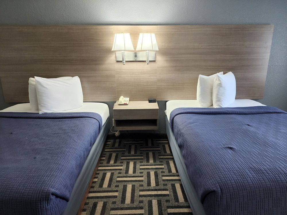 Drakes Creek Inn 2 estrelas em Hendersonville