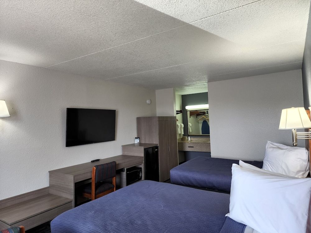 Drakes Creek Inn 3