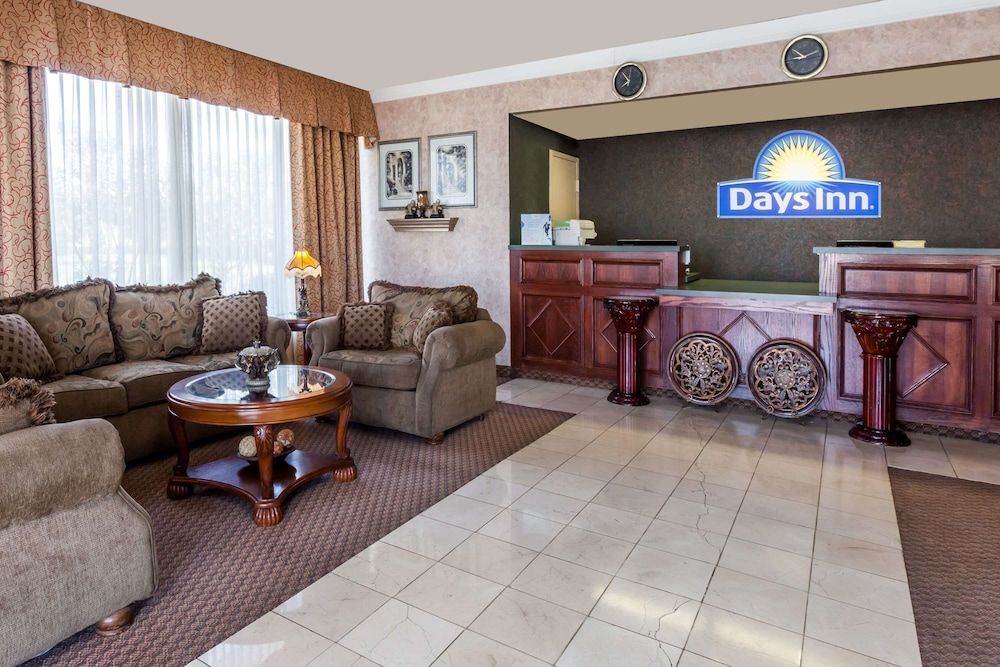 Days Inn by Wyndham Hillsboro TX 2