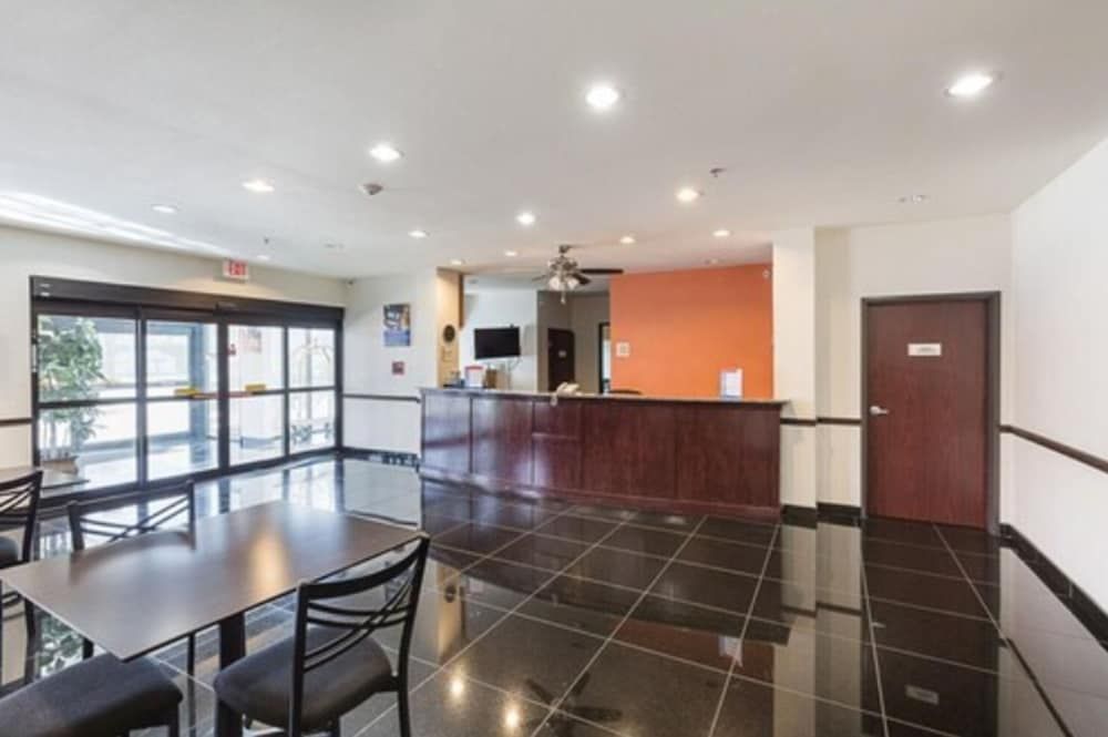 Budget Inn and Suites 3