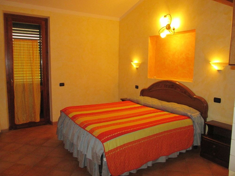 Agriturismo Il Vecchio Carro -1 estrellas en Campli