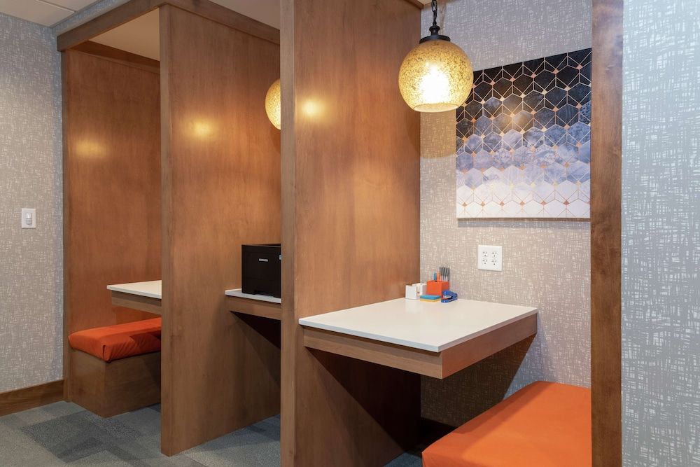 Hampton Inn & Suites Xenia Dayton 2