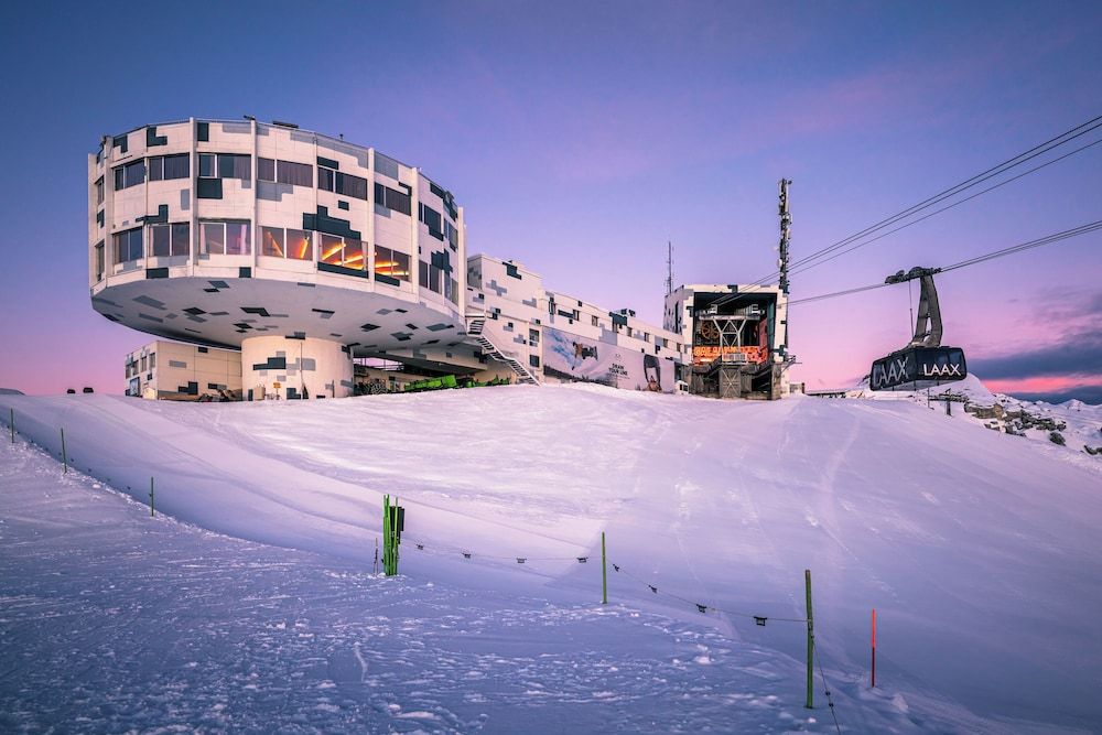 GALAAXY Mountain Hostel -1 étoiles à Laax