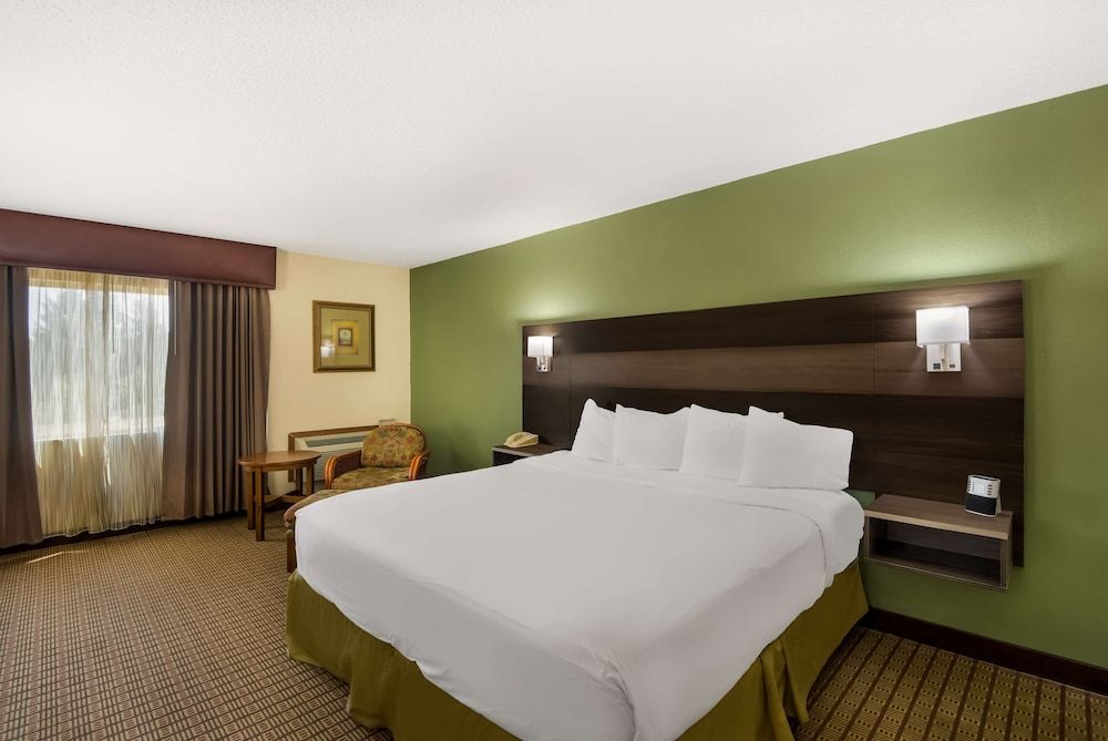 Best Western Prairie Inn & Conference Center 3 estrelas em Galesburg