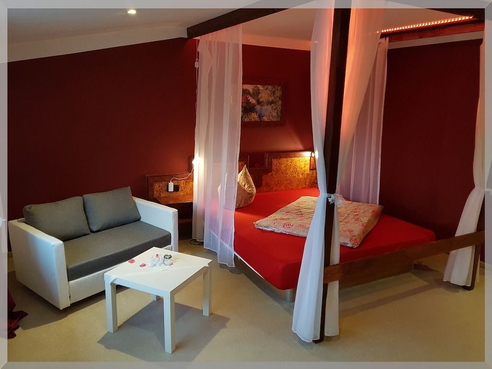 Landhotel Trampe 3