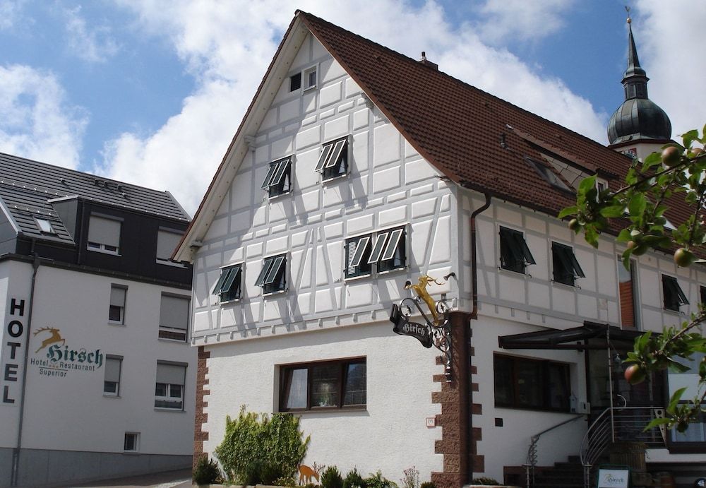 Hotel - Restaurant Hirsch 3 estrellas en Heimsheim