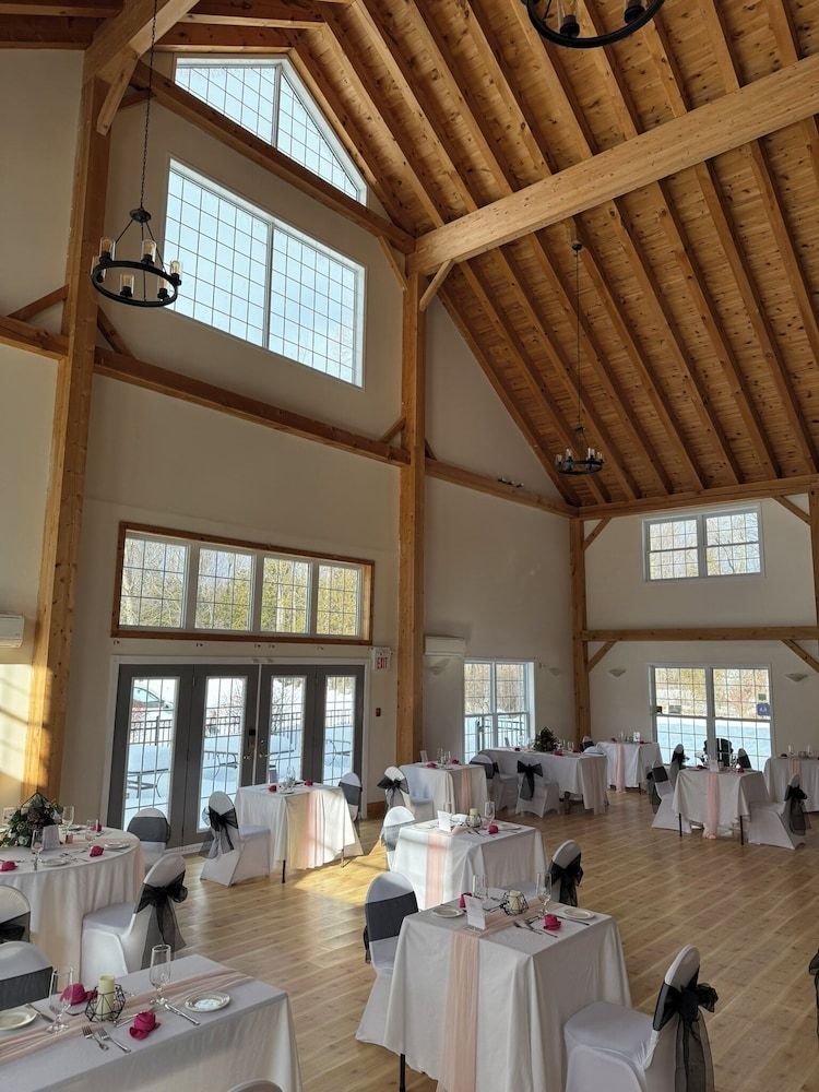 Timber House Resort 2