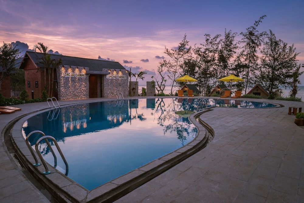 Longhai Channel Beach Resort 3 estrellas en Long Hải