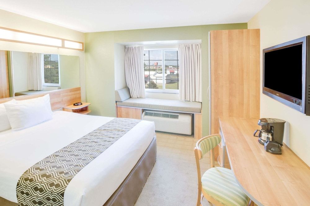 Microtel Inn & Suites by Wyndham Saraland/North Mobile 3