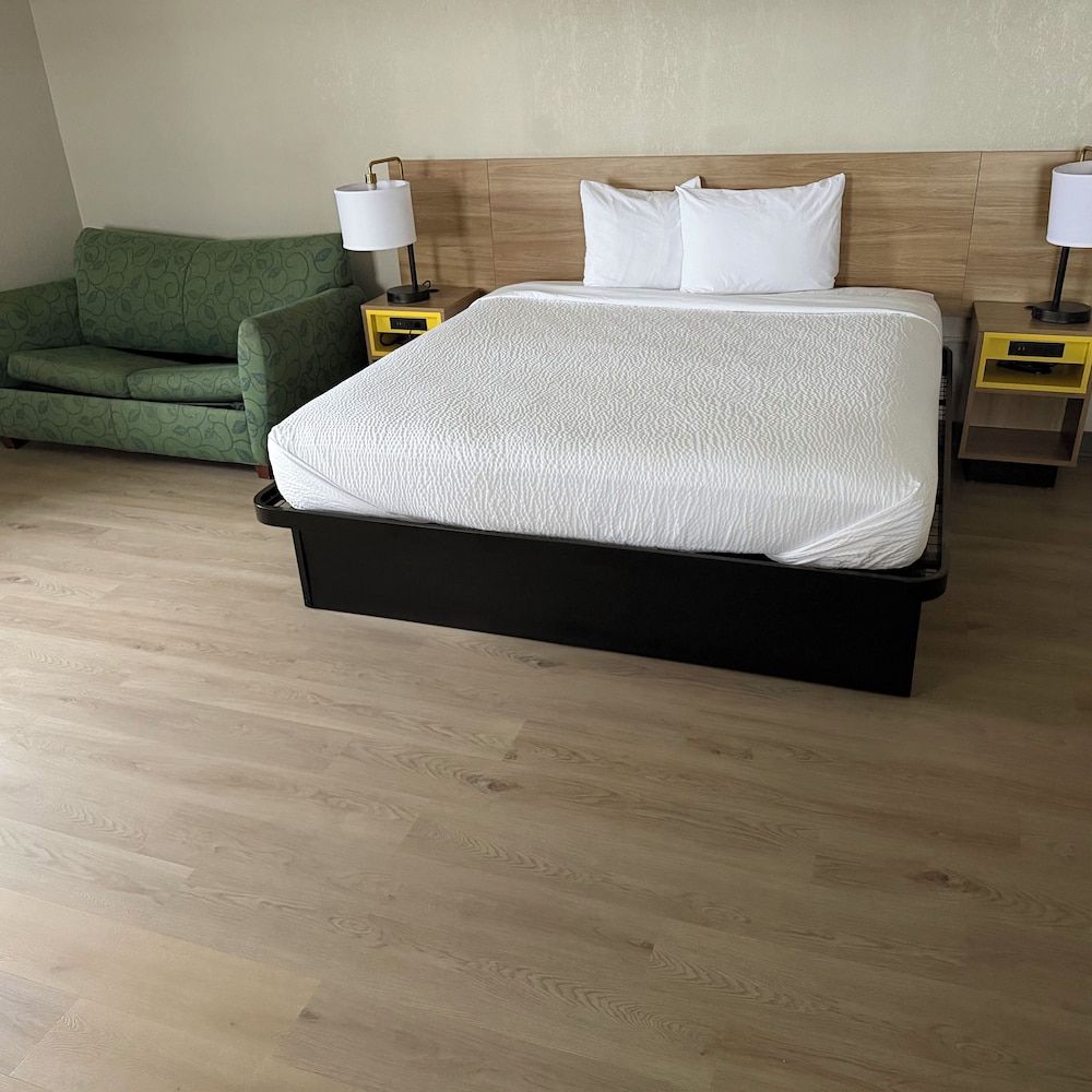 Days Inn by Wyndham Amherst OH – Near Cleveland, Cedar Point & Lake Erie 2 estrellas en Amherst