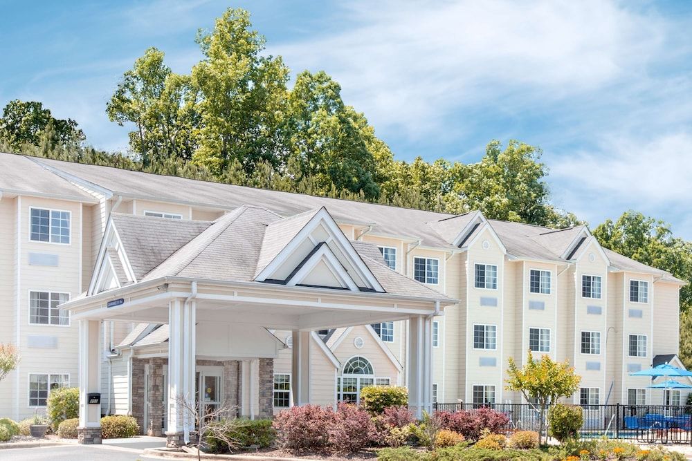 Microtel Inn & Suites by Wyndham Gardendale/Birmingham North 2 estrellas en Gardendale