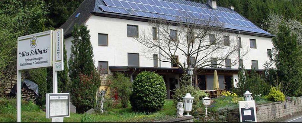Altes Zollhaus -1 estrellas en Ammeldingen