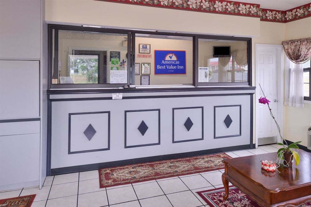 Americas Best Value Inn Wildersville 3