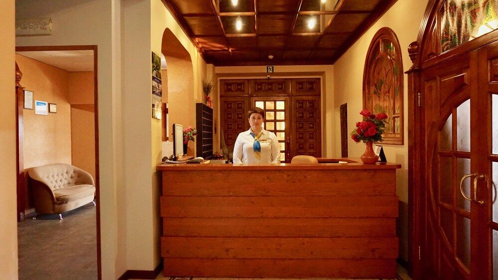 Hotel & Restaurant Zhuliany City 2
