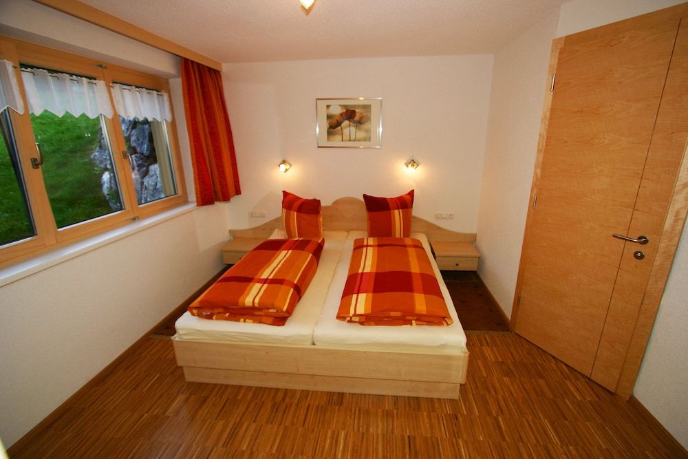 Alpina Appartements 2