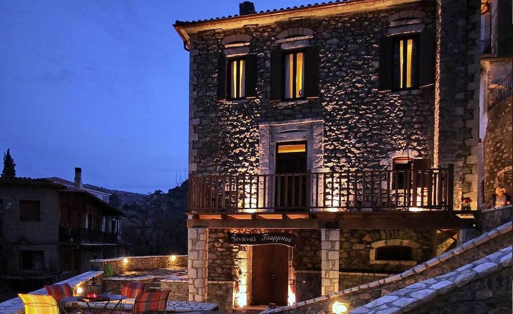 Tsarbou Guesthouse -1 estrellas en Stemnitsa