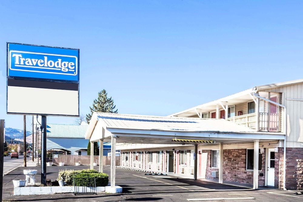 Travelodge by Wyndham La Grande 2 étoiles à La Grande