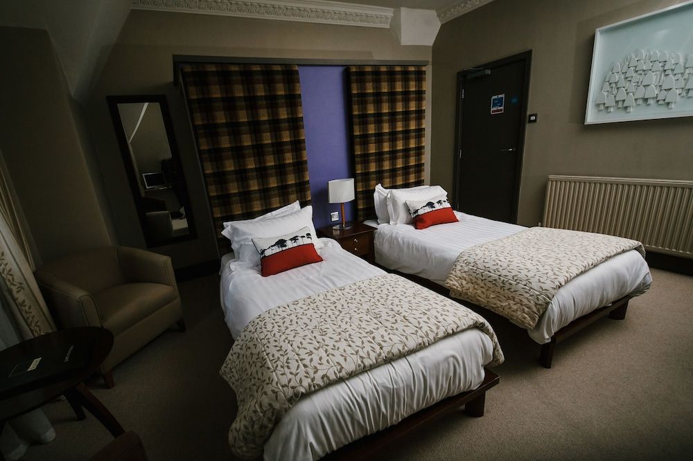 The Forest Hotel 3