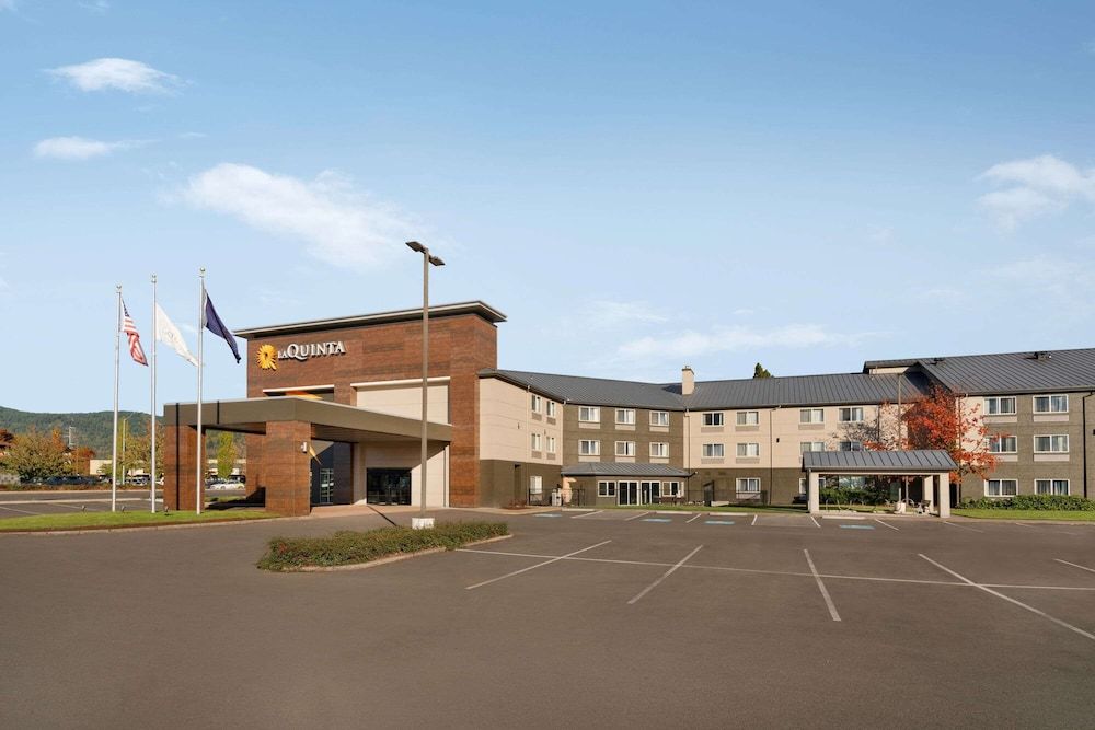 La Quinta Inn & Suites by Wyndham Springfield 3 étoiles à Springfield