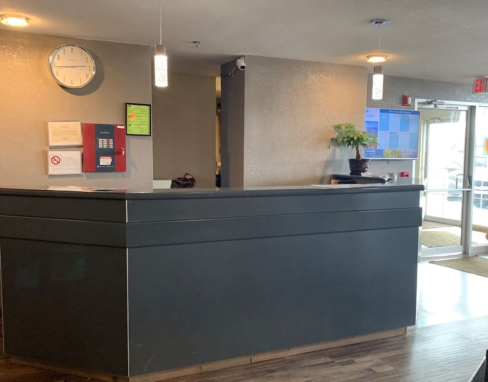 Microtel Inn & Suites by Wyndham Fond Du Lac 2
