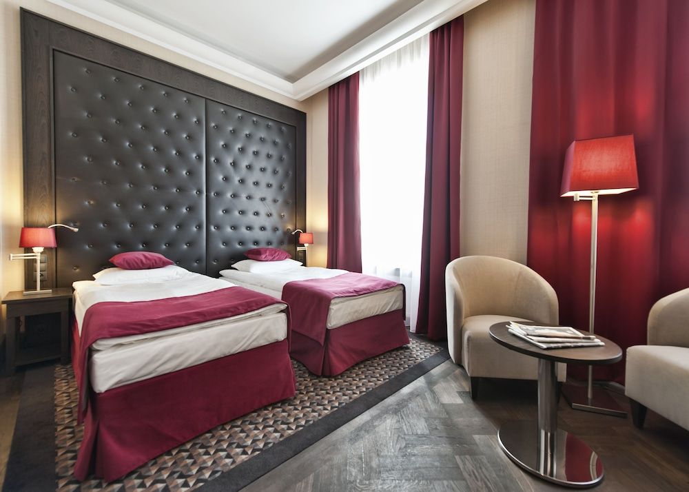 Hotel Red Baron 3