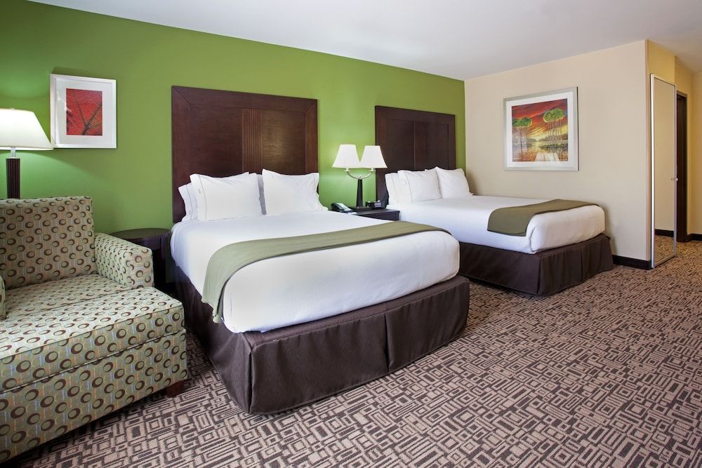 Holiday Inn Express Hotel & Suites Richfield by IHG 3