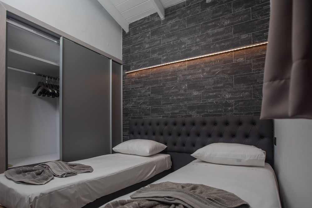 The L Suites & Apartments 3