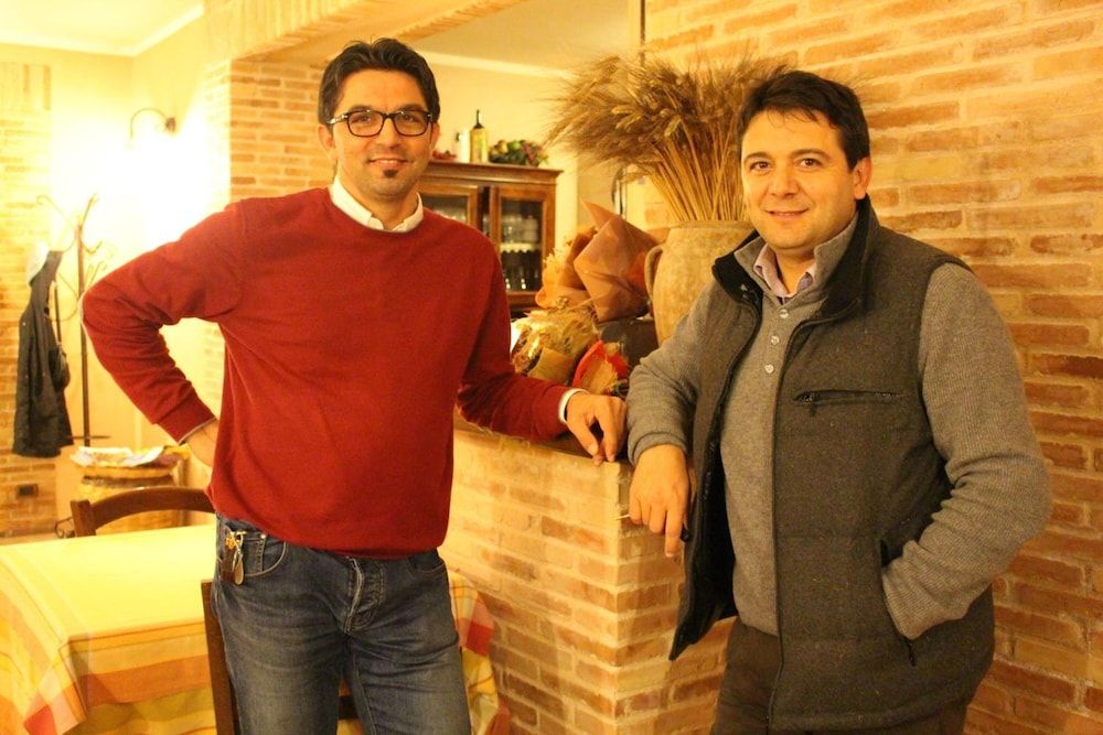 Angelucci Agriturismo con Camere e Agri Camping 2