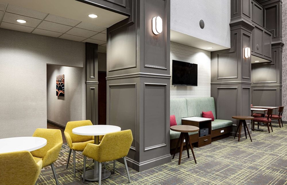Hampton Inn & Suites Texarkana 3
