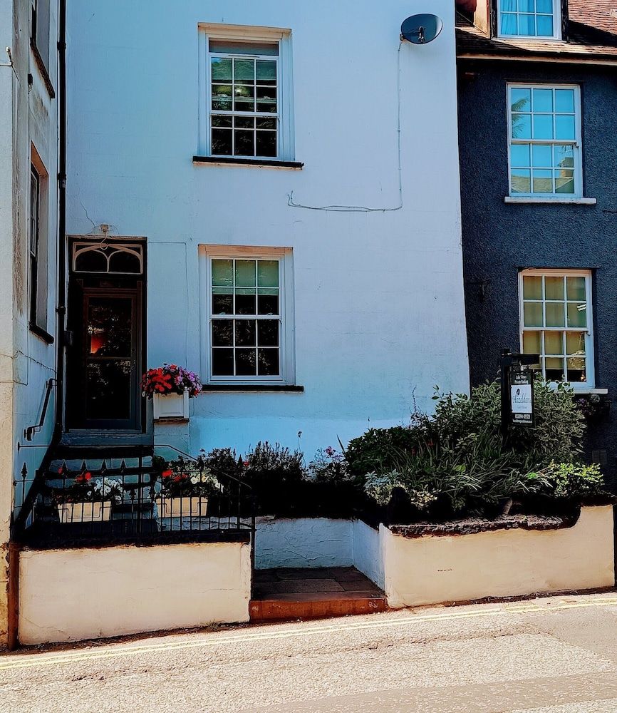 Hazeldene Guest House -1 estrellas en Bowness-on-Windermere
