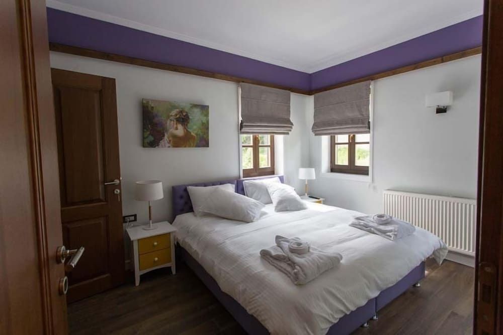 ABI Luxury Villas 2