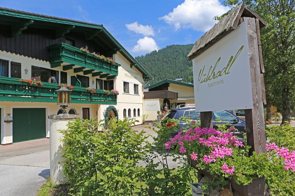 Mühlradl Apartments -1 estrellas en Gosau