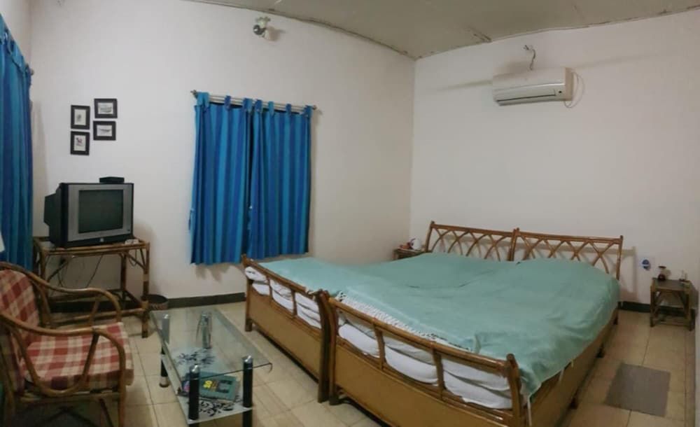 KP Cottages 2