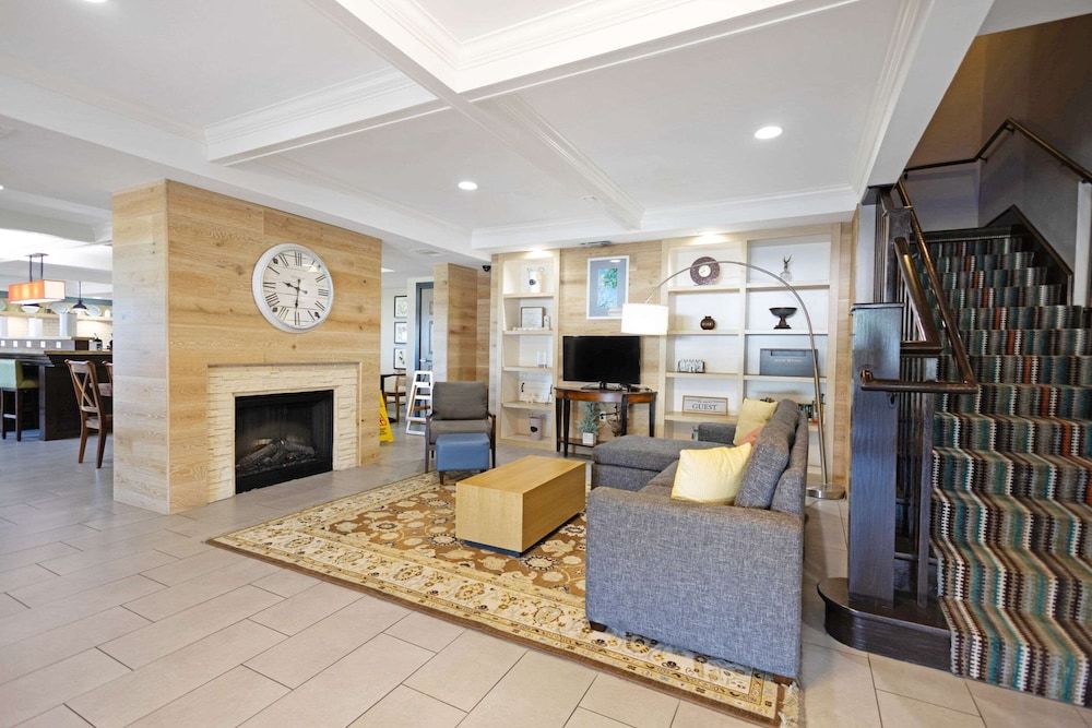 Country Inn & Suites by Radisson, Texarkana, TX 2