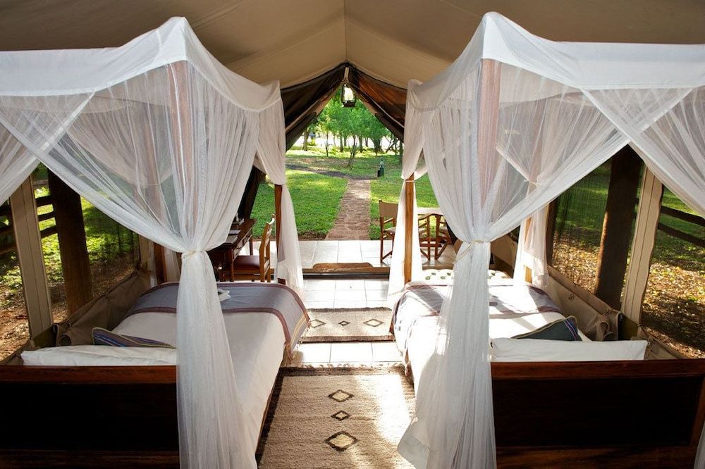 Voyager Ziwani Tented Camp 2
