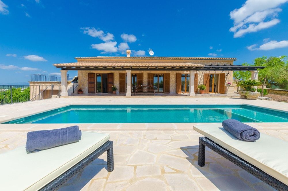 Son Roca - Villa With Private Pool In Montuiri -1 estrelas em Montuiri