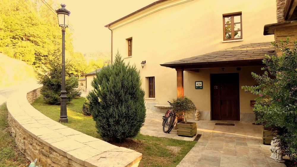 A Casa de Mañas -1 estrellas en Mondoñedo