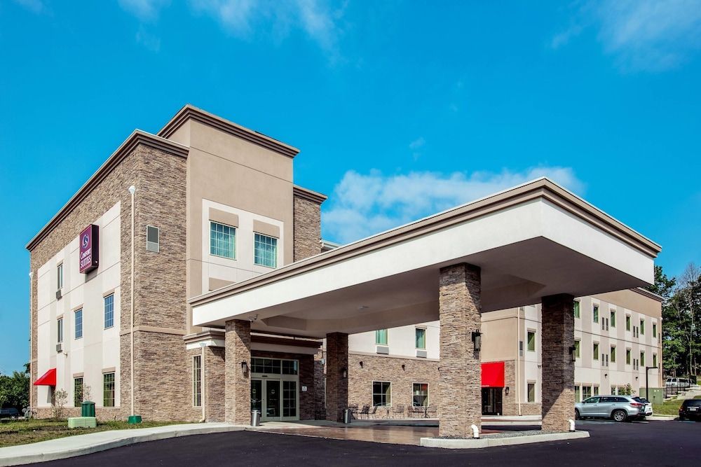 Comfort Suites Fishkill near Interstate 84 -1 estrellas en Fishkill