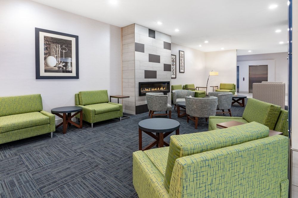 Holiday Inn Express & Suites Trinidad by IHG 2