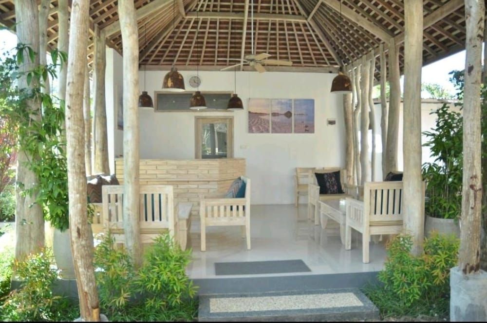 Lavella Villa's 3