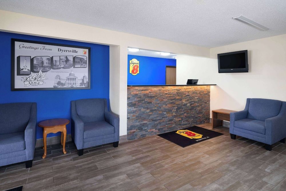 Super 8 by Wyndham Dyersville near Field of Dreams 2 estrellas en Dyersville