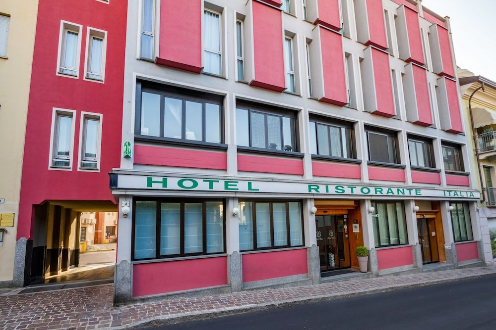 Hotel Italia 4 estrellas en Stradella