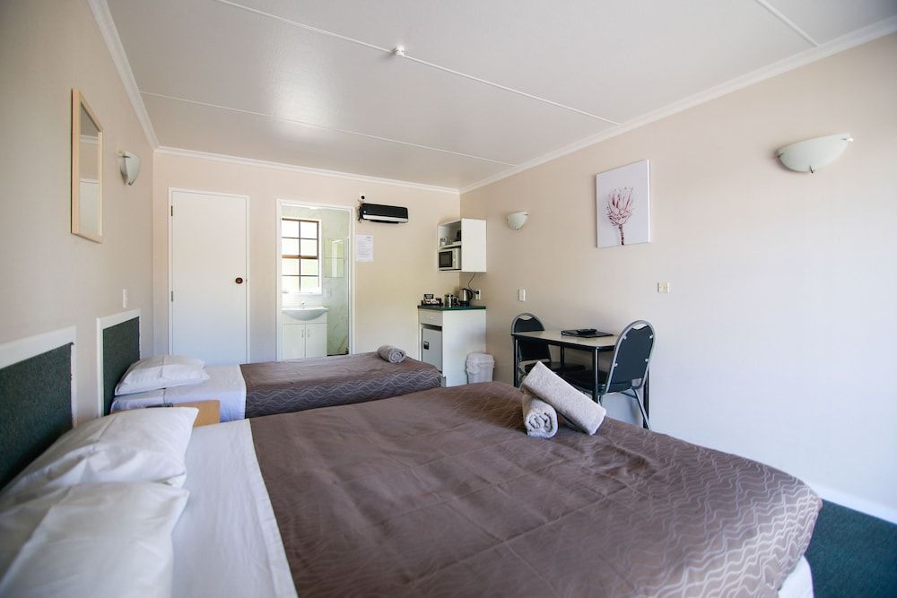 Bulls Motel & Holiday Park 3