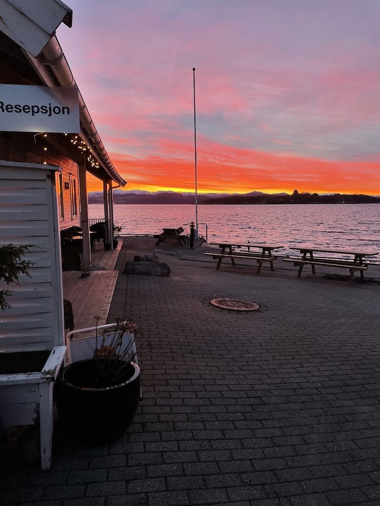 Sjøberg Hotell og Ferieleiligheter -1 estrellas en Østhusvik
