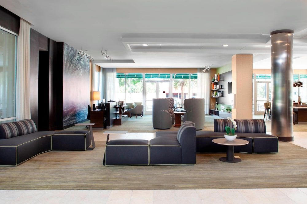 Courtyard by Marriott DeLand Historic Downtown 3 estrellas en DeLand