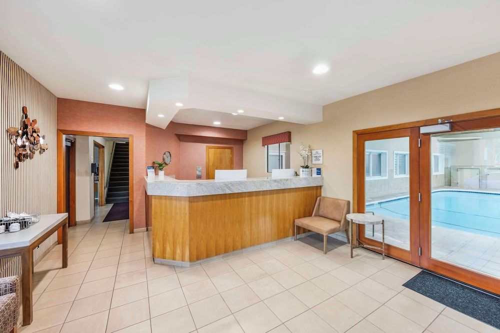 Best Western Aladdin Inn 3