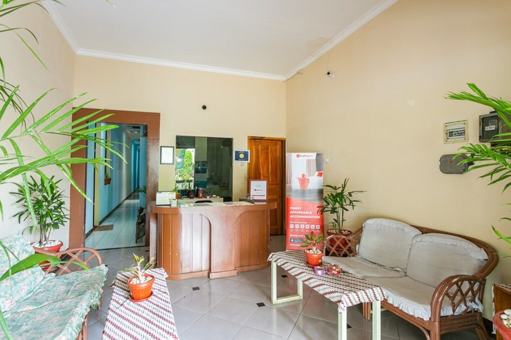RedDoorz Syariah @ Sakinah Guesthouse 2 estrellas en Sragen