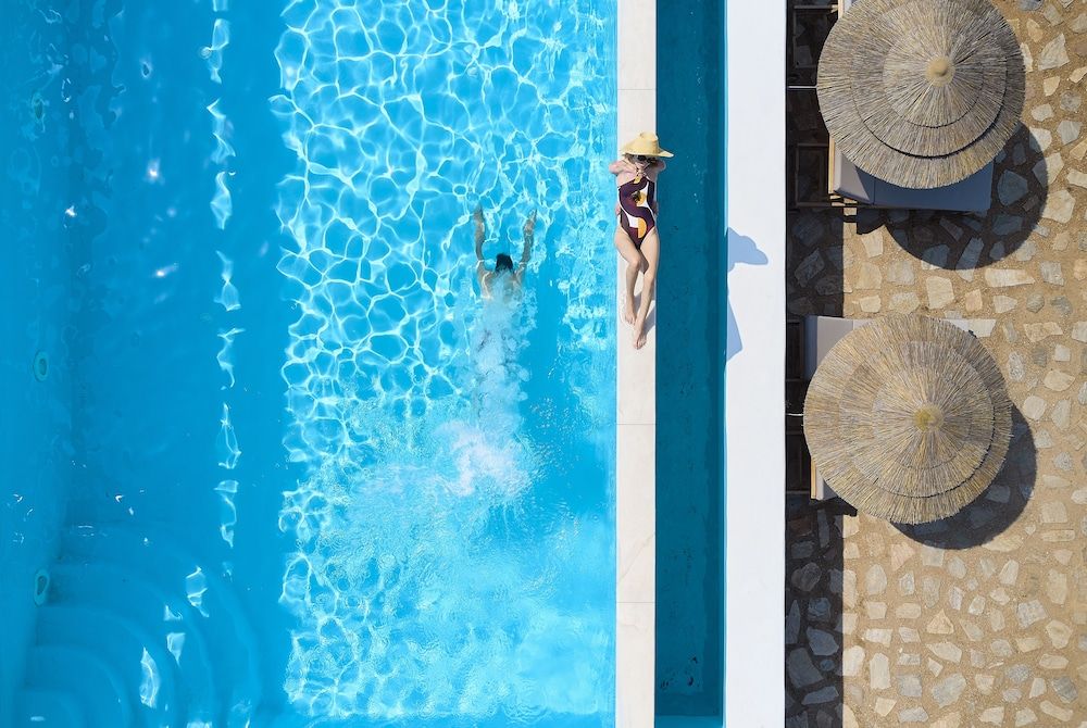 EmGard Suites Kythnos -1 estrellas en Mérichas