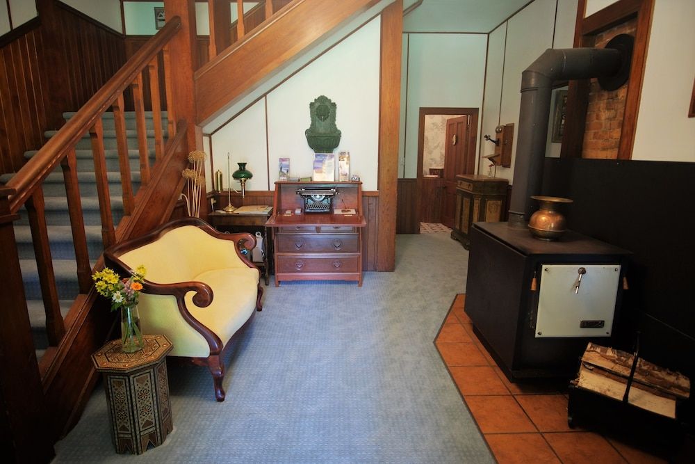 Wedgwood Manor and Glamping Retreat 2